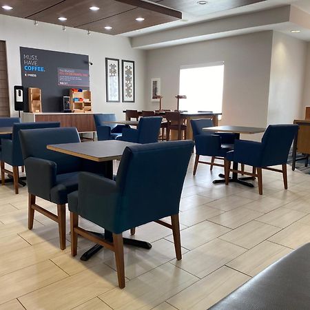 Holiday Inn Express - Eunice By Ihg Екстериор снимка