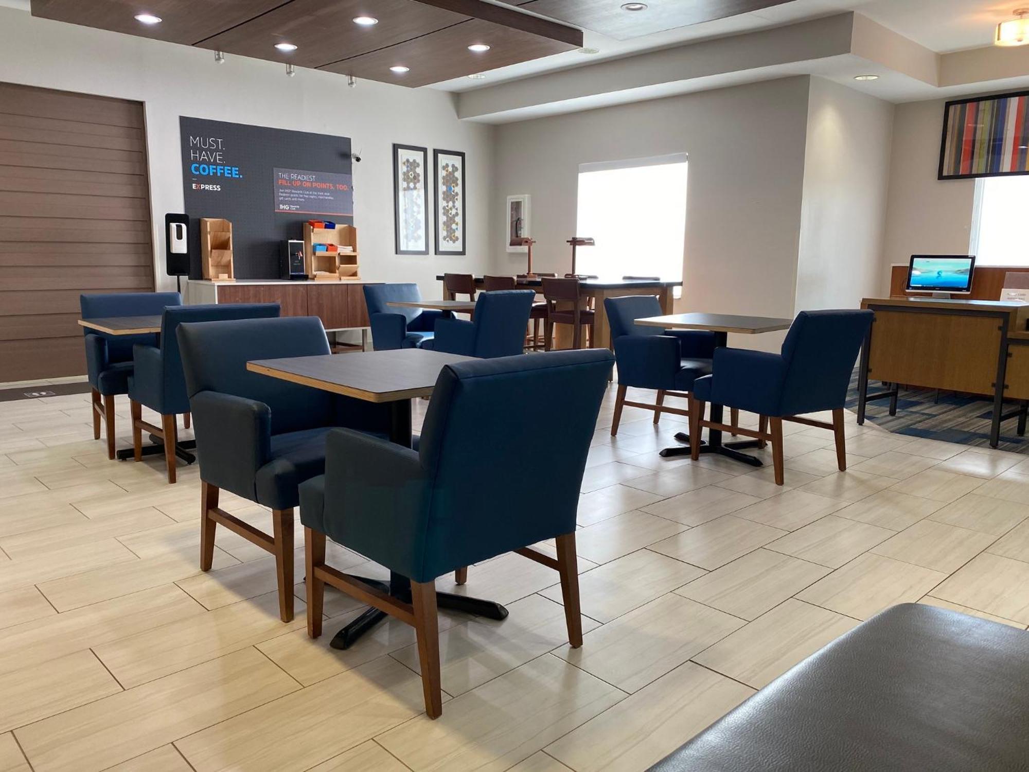 Holiday Inn Express - Eunice By Ihg Екстериор снимка